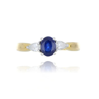 Pre-owned 18ct Yellow Gold 0.80ct Sapphire And Diamond 3 Stone Ring