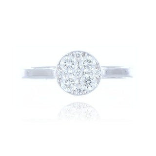 18ct White Gold 0.50ct Diamond Solitaire Style Cluster Ring