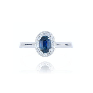 18ct White Gold Sapphire And Diamond Vintage Style Cluster Ring