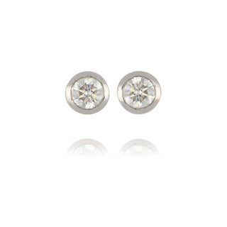 18ct White Gold 0.50ct Diamond Rub Over Stud Earrings